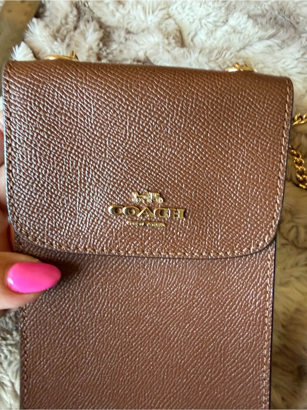 Coach saddle Brown Leather phone card Crossbody Pouch with Gold Chain - Picture 3 of 6